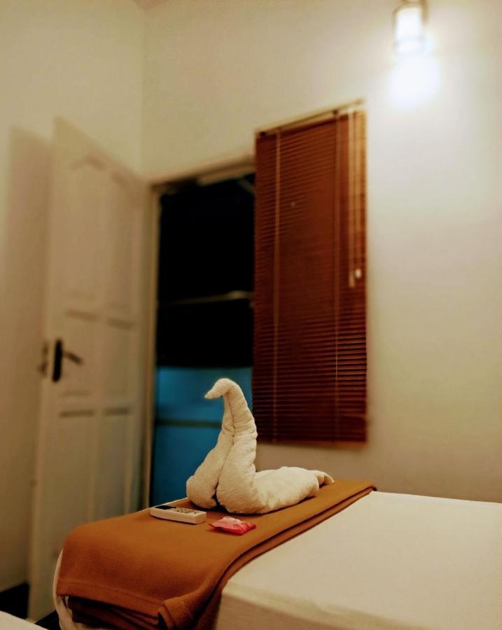 Janatha Homestay Kochi Εξωτερικό φωτογραφία