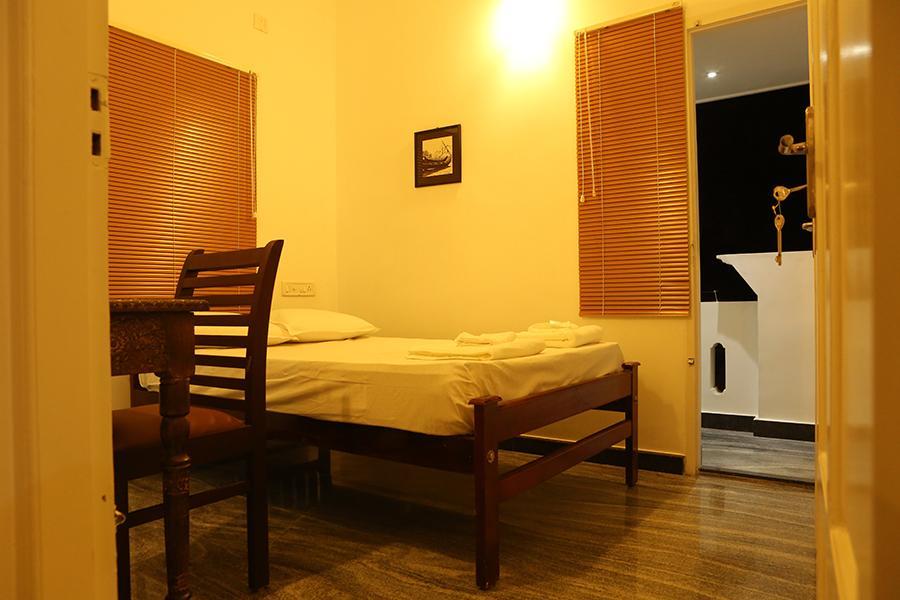 Janatha Homestay Kochi Εξωτερικό φωτογραφία